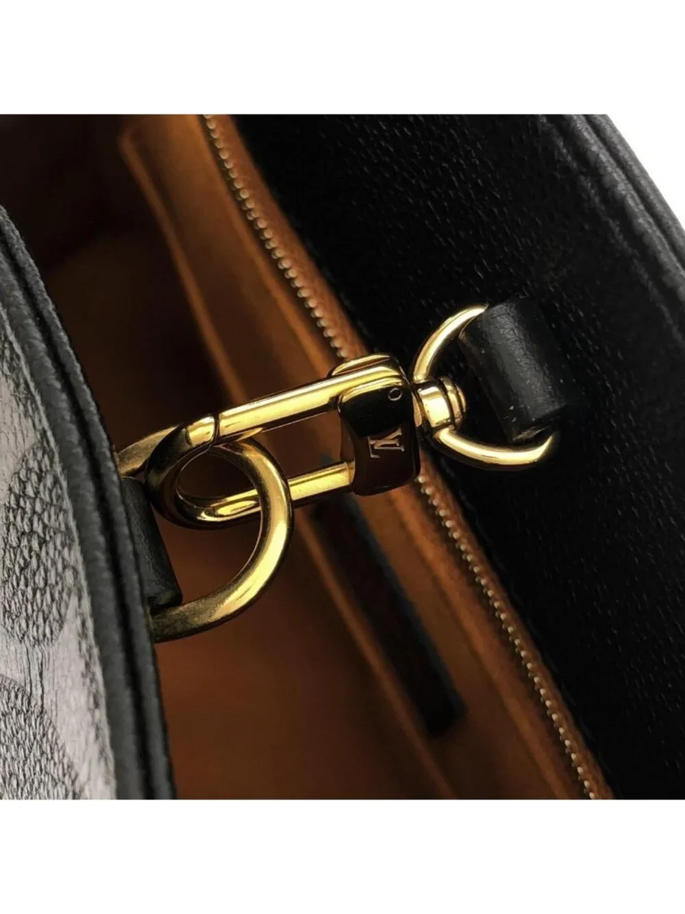 Louis Vuitton this authentic